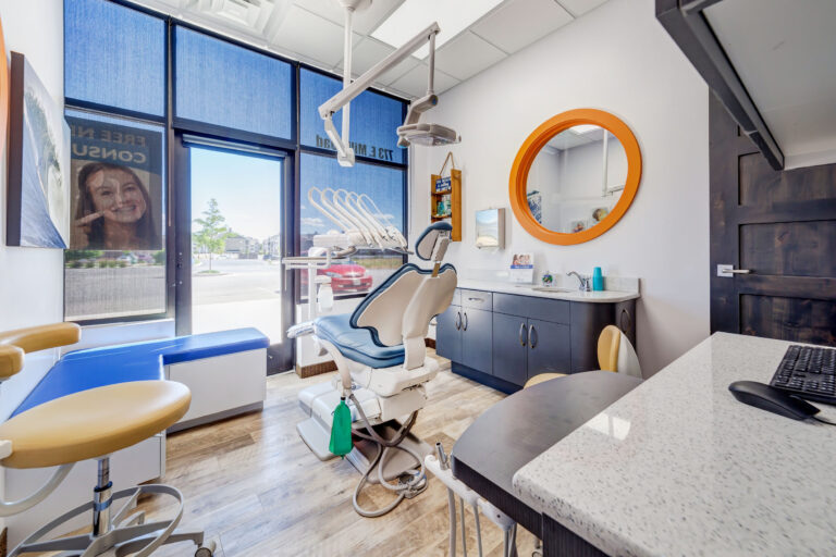 Colorful interior of dental examination room - Smart Pediatric Dentistry, Utah