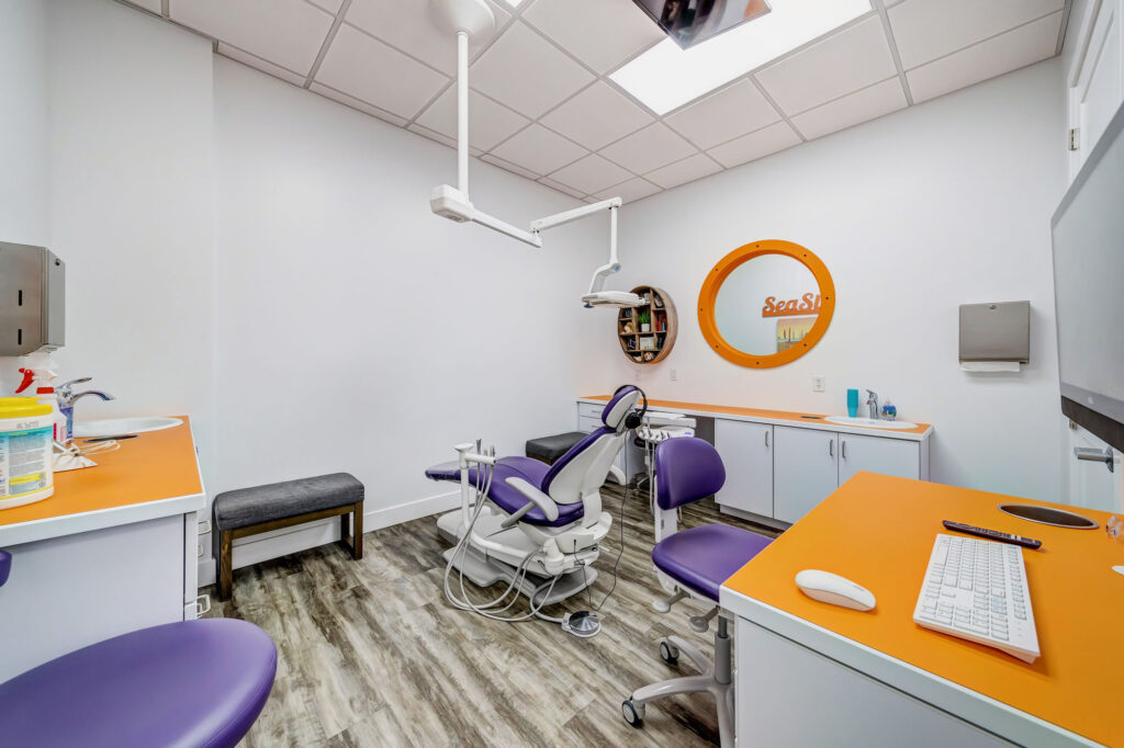 Ocean themed dentistry office - Smart Pediatric Dentistry, Utah