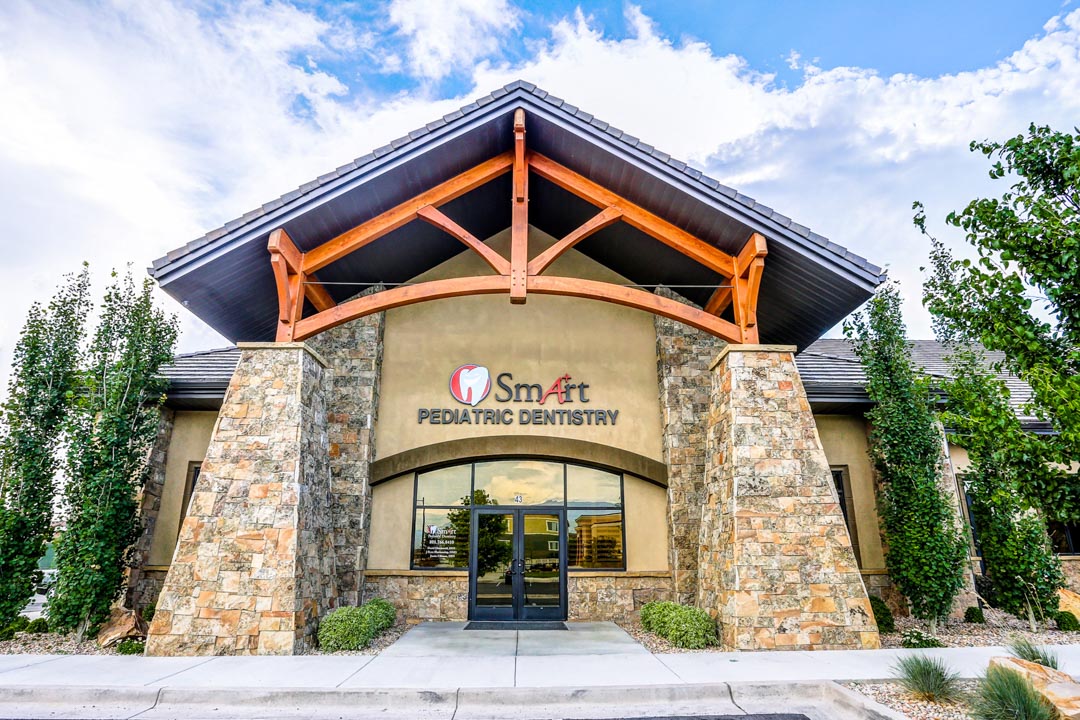 Front of Saratoga springs location - Smart Pediatric Dentistry, Utah